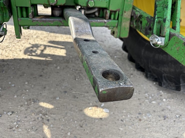 john-deere-7320-image-28