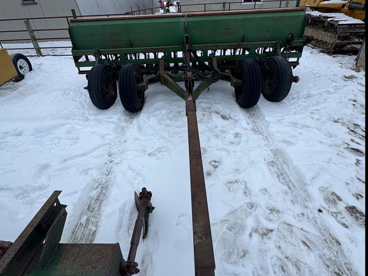 #182-•-great-plains-14ft-drill-image-1