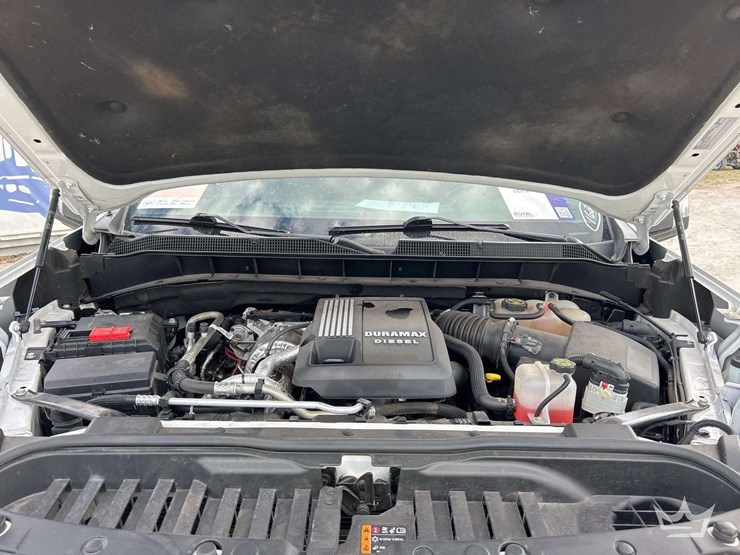 2023-chevrolet-1500-image-7