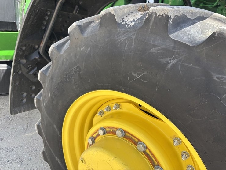 john-deere-8r-250-image-13