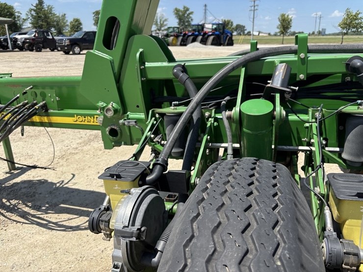 john-deere-s680-image-56