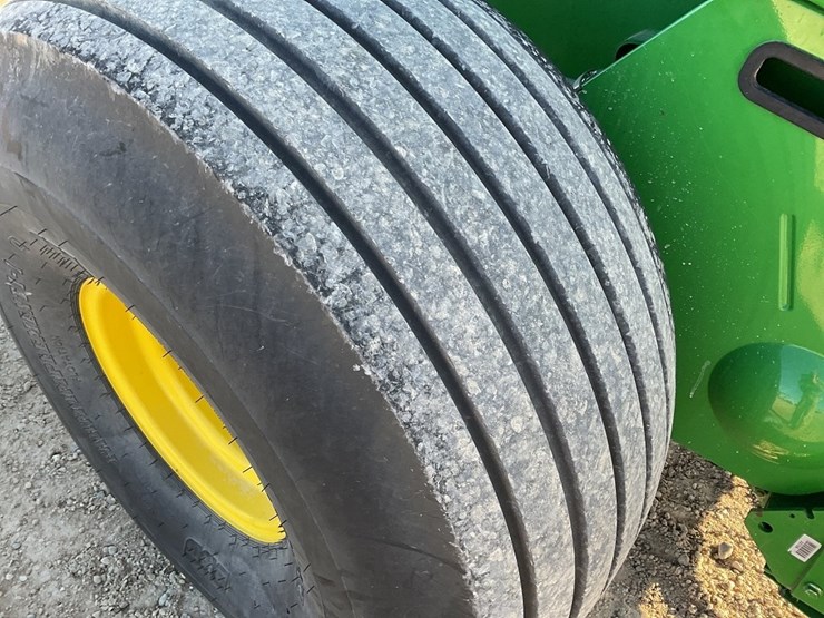 john-deere-560m-image-21