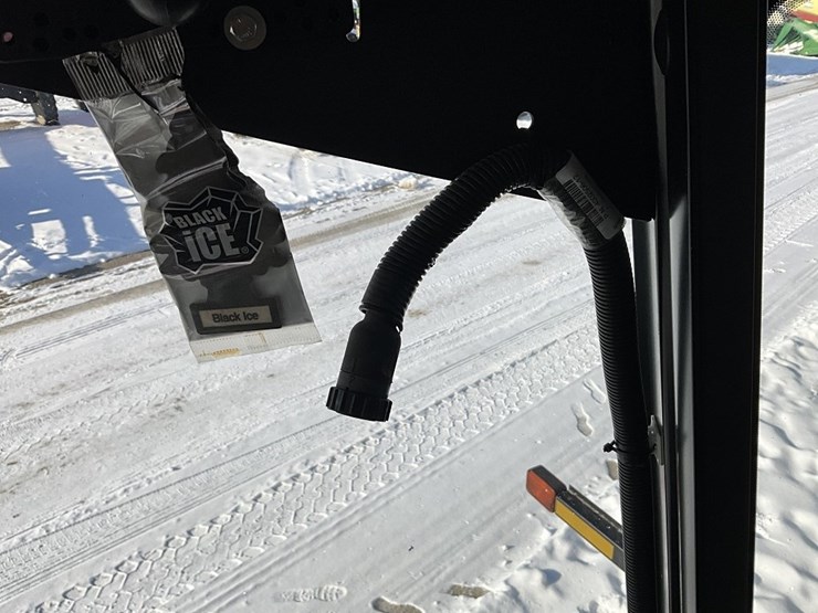 case-ih-8010-image-41