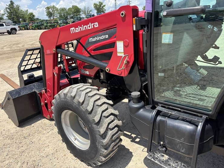 mahindra-2555-image-25