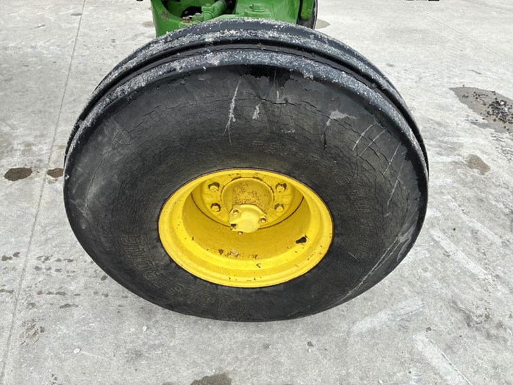 john-deere-4620-image-43