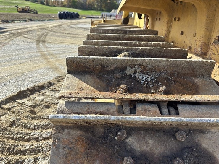 caterpillar-d7-image-25