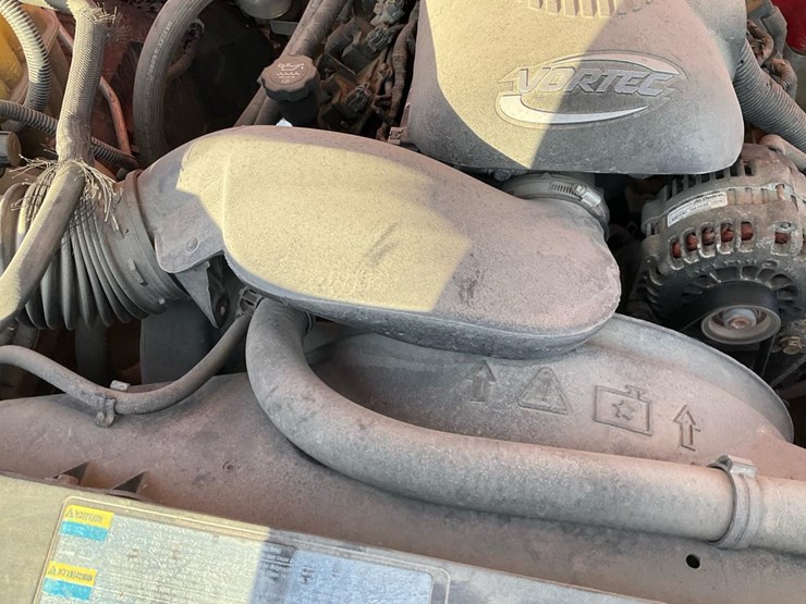 2005-chevrolet-k2500-image-49