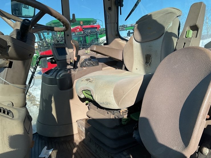 john-deere-7530-premium-image-33