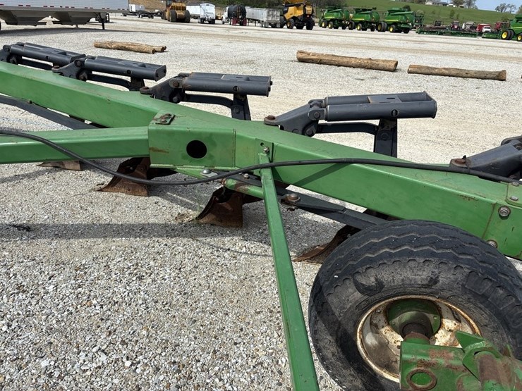 john-deere-3710-image-17