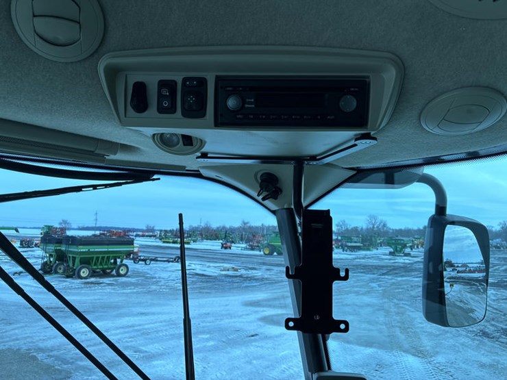 john-deere-s680-image-103