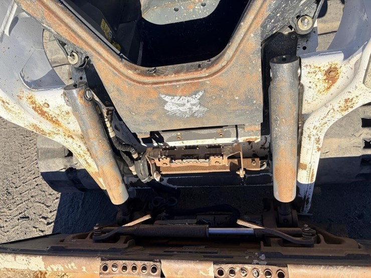 bobcat-t66-image-6