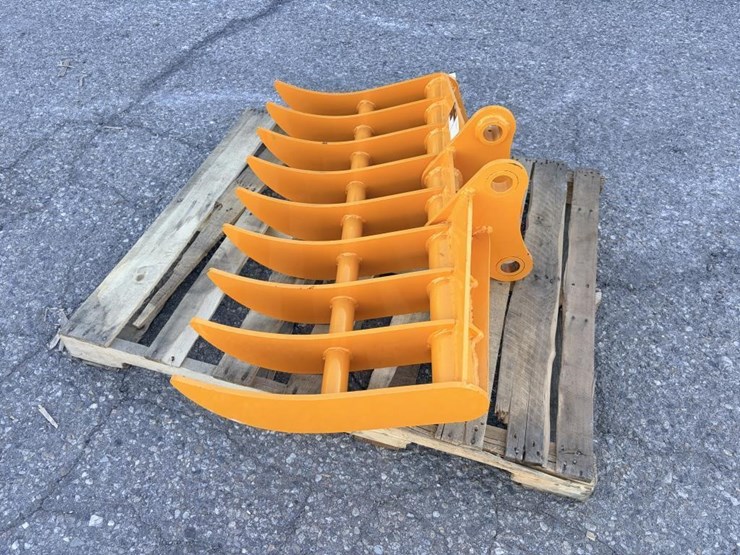 caterpillar-305-image-4