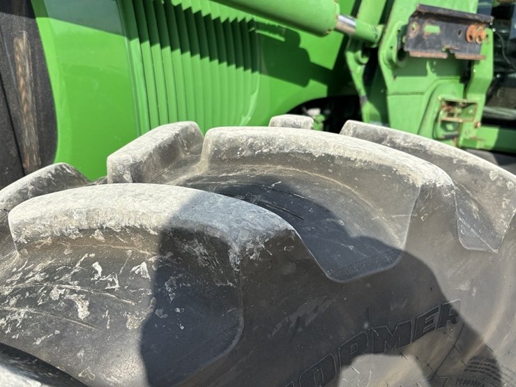john-deere-7320-image-11