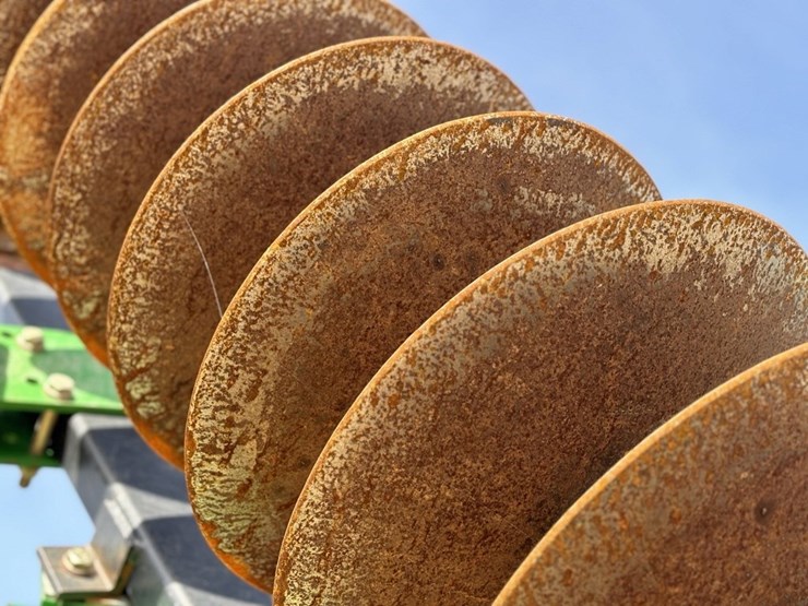 john-deere-637-image-37