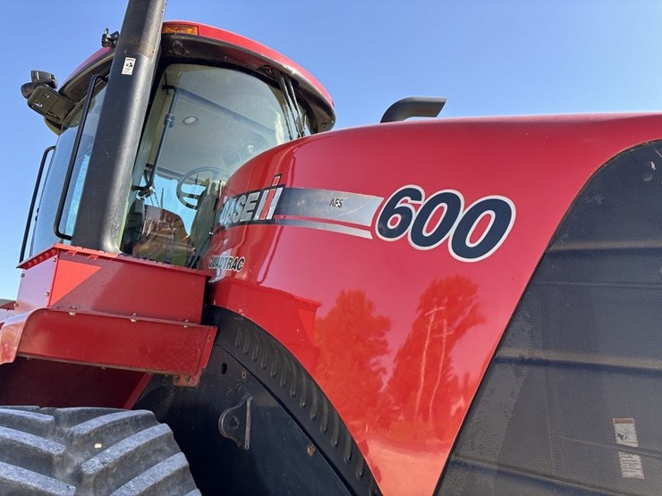 2013-case-ih-600-image-11