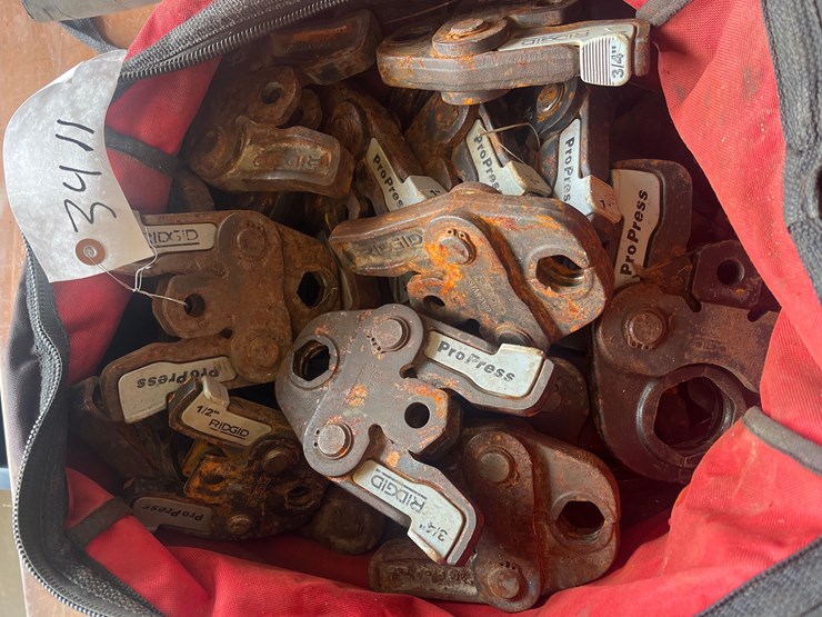 #3411-•-lot-of-assorted-hilti-pipe-crimpers-and-heads-image-2