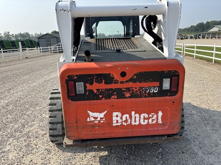 bobcat-t750-image-4