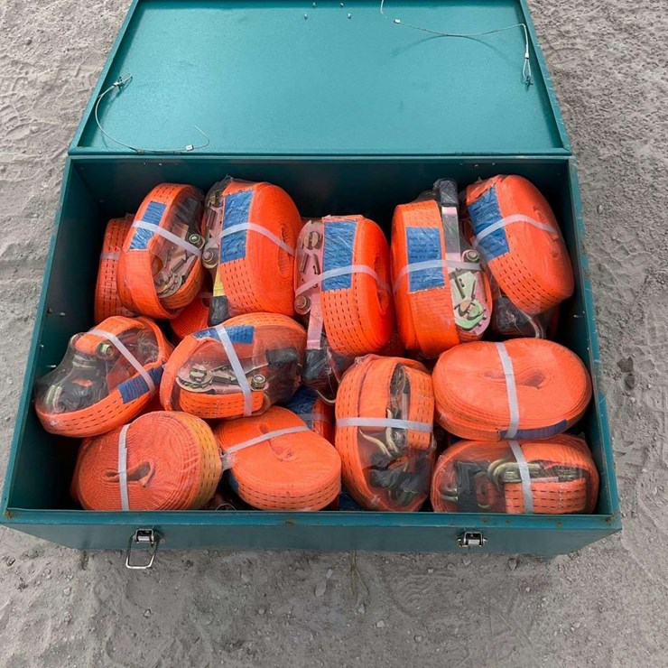 Heavy Duty Ratchet Straps