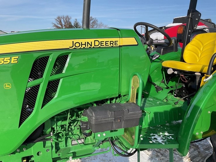 john-deere-5055e-image-17