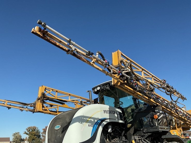 gmv-predator-8275-self-propelled-sprayer-image-30