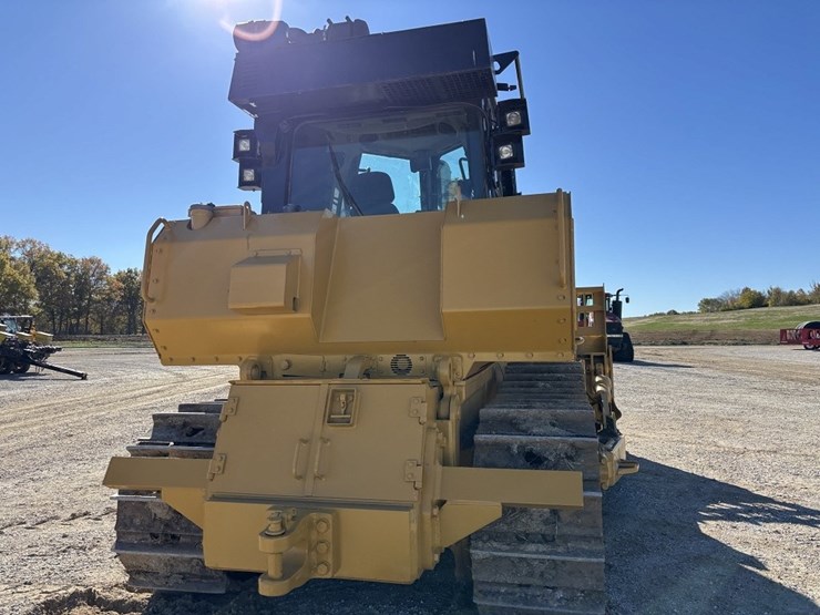 2010-caterpillar-d7e-image-4