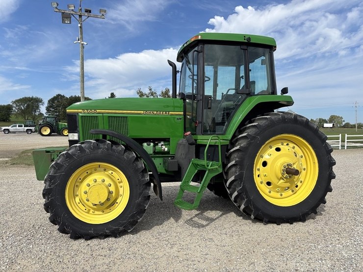 john-deere-7700-image-2