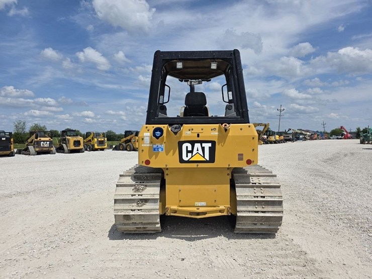 caterpillar-d3k-image-7