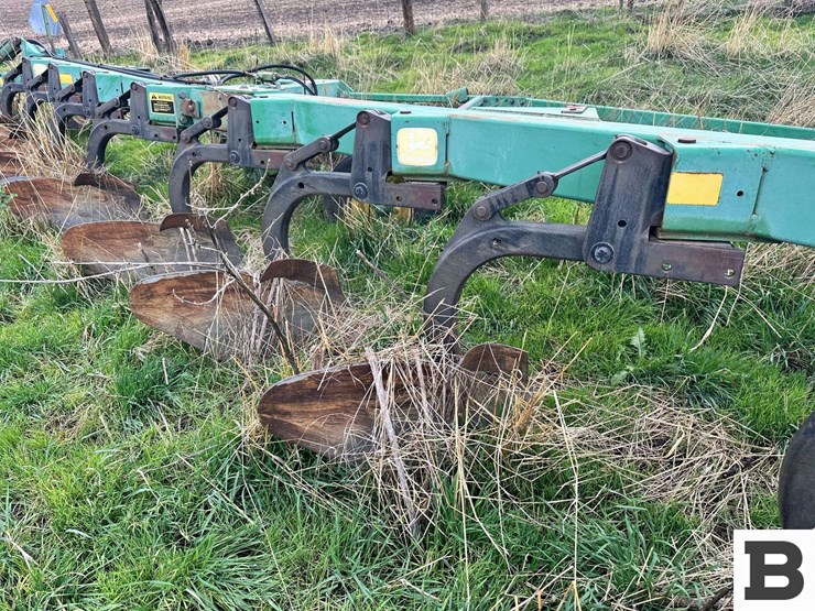 john-deere-3710-image-10