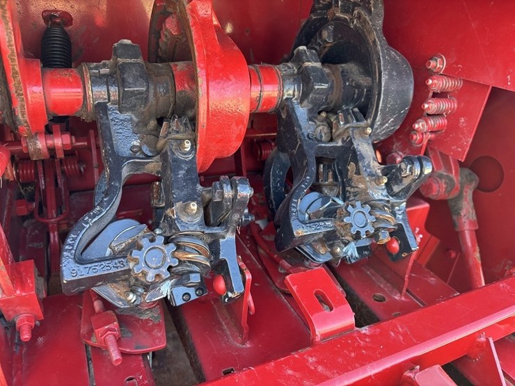case-ih-sb541c-image-29