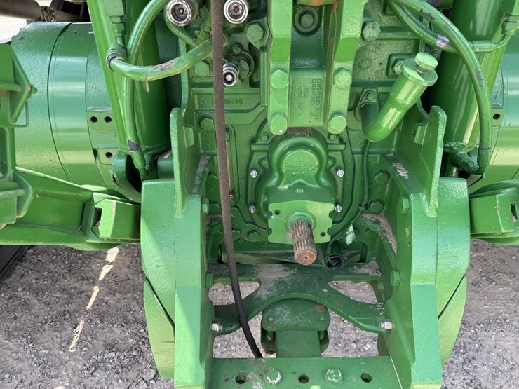 john-deere-8320rt-image-17