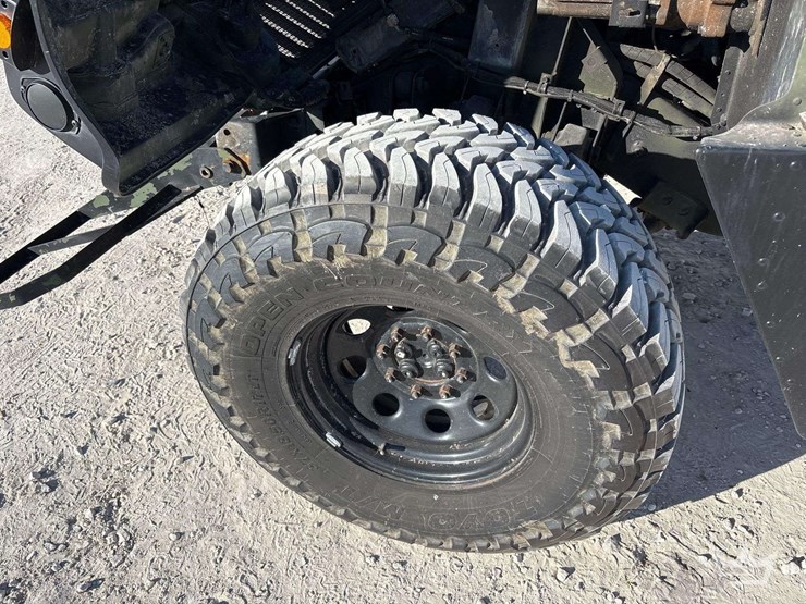 1992-am-general-m998-image-27