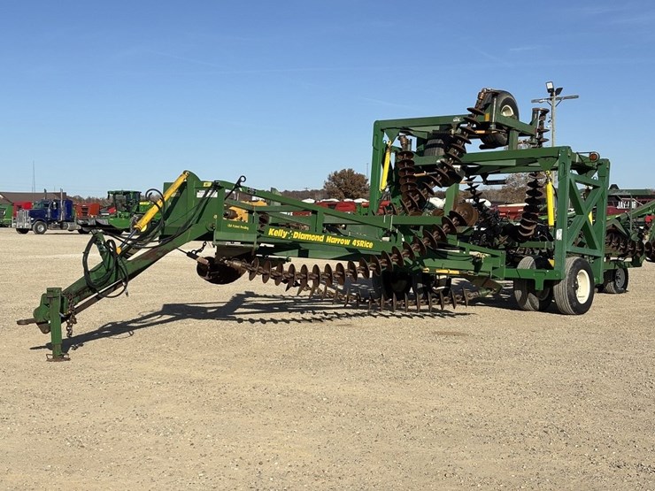 kelly-diamond-45'-harrow-image-1
