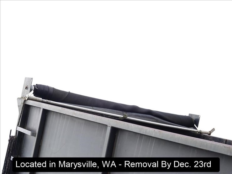 2017-isuzu-nrr-image-28