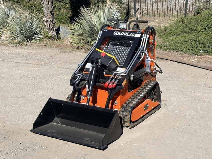 2025-sdlool-sl36-skid-steer-image-1
