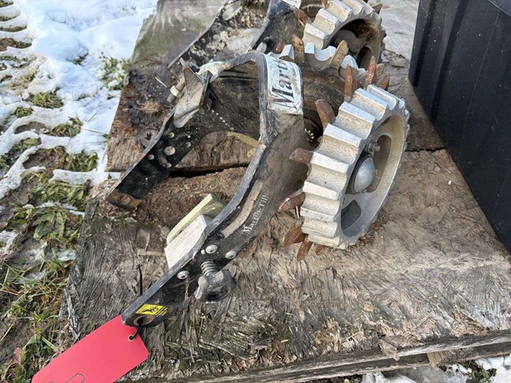 john-deere-2-image-2