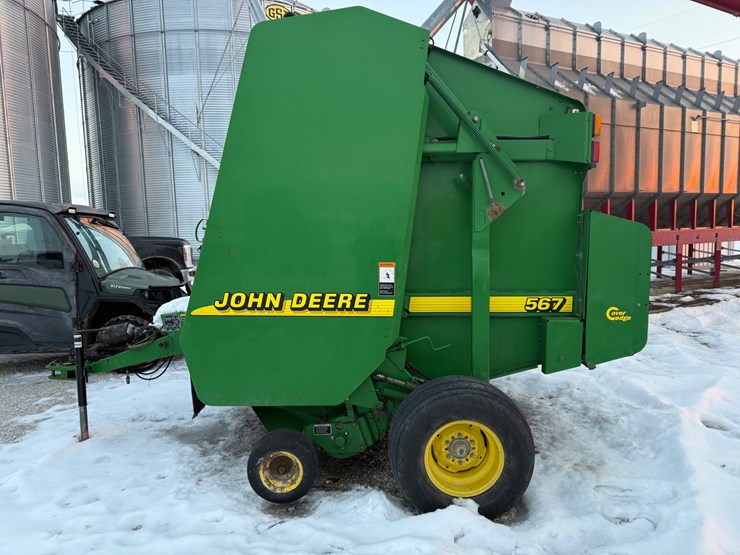 john-deere-567-image-4