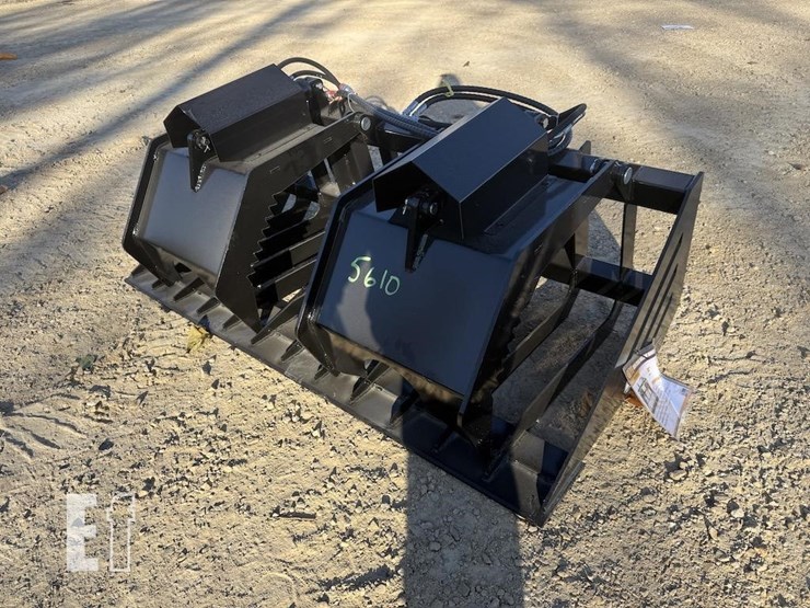 skid-steer-hollow-wood-grabber-image-2