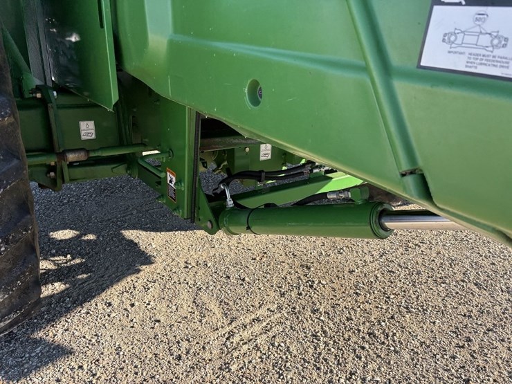 john-deere-s670-image-12