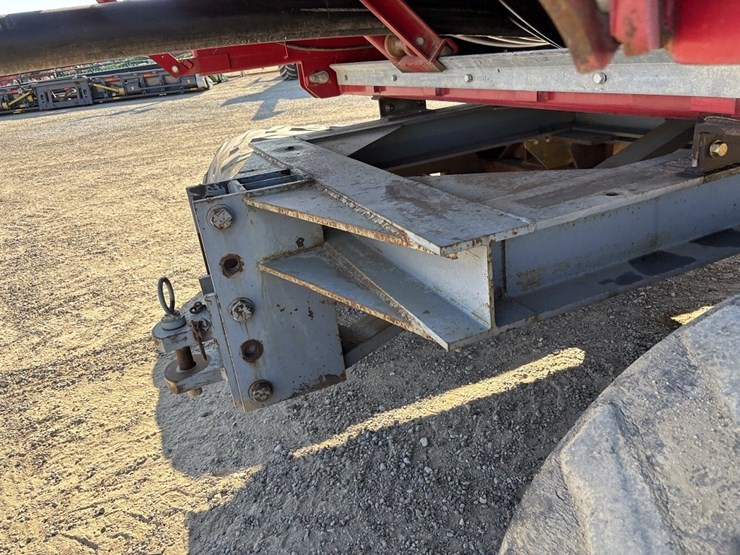 caterpillar-36-image-21