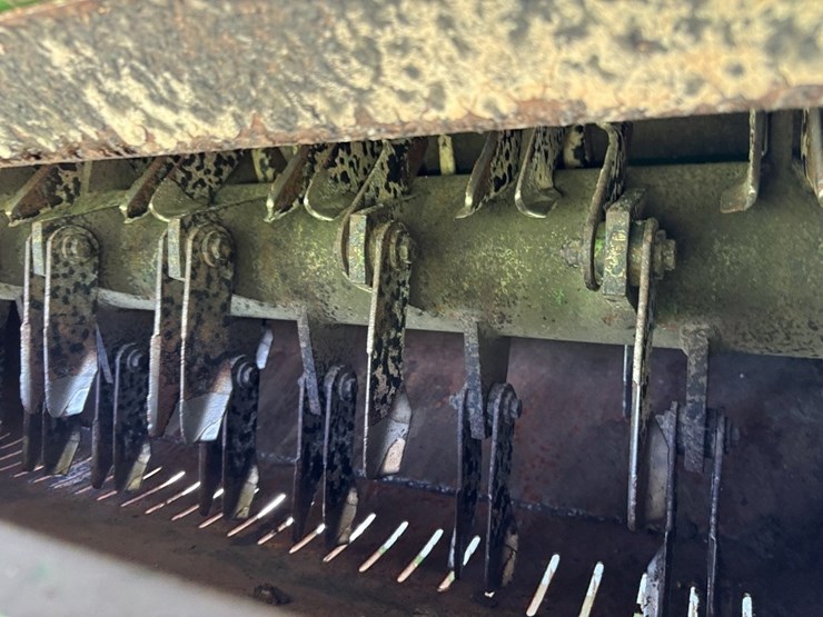 john-deere-3000-image-33