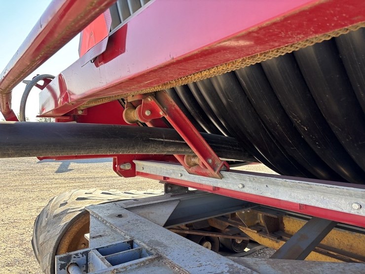 caterpillar-36-image-22