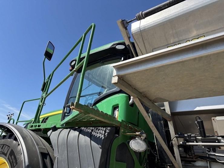 john-deere-r4045-image-42