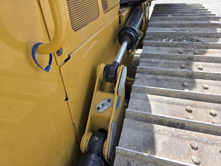 caterpillar-d3k-image-30