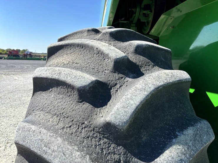 john-deere-9400-image-38