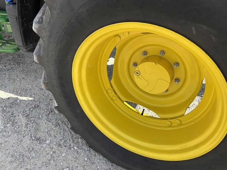 john-deere-6140m-image-16