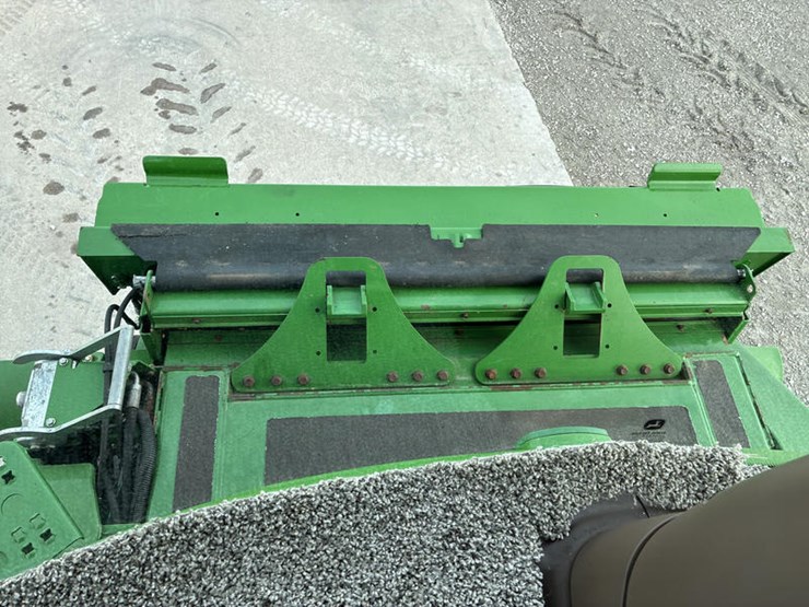 john-deere-s680-image-110