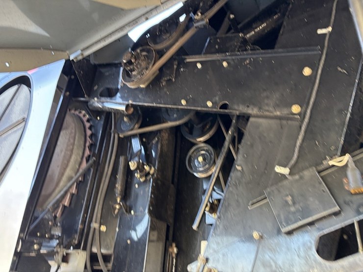 gleaner-r75-image-22