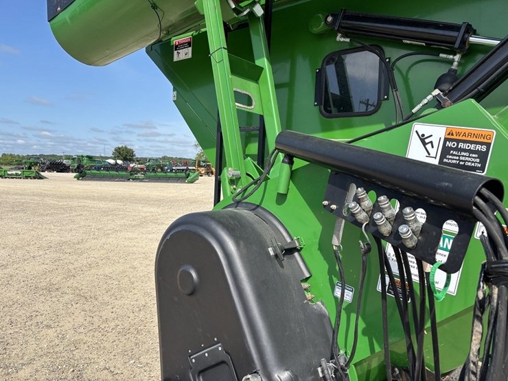 2011-brent-1194-image-46