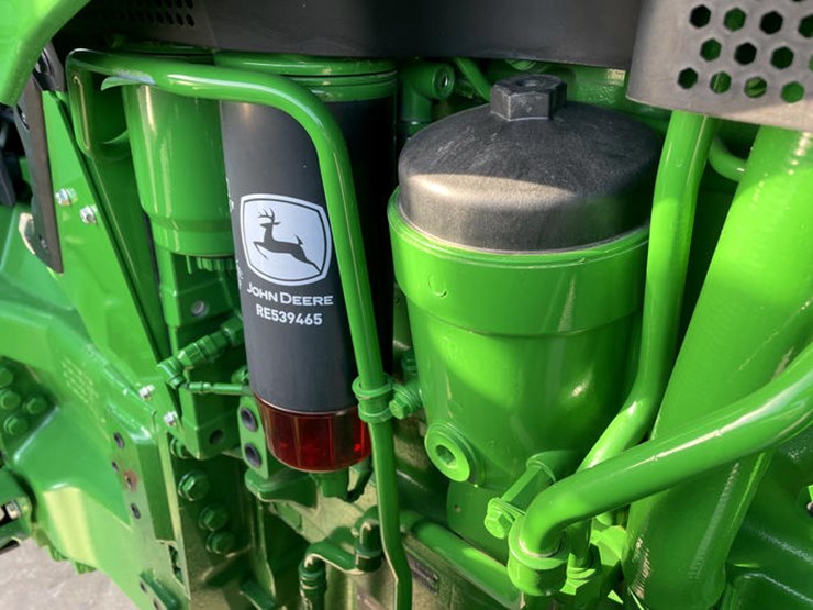 john-deere-8r-370-image-41