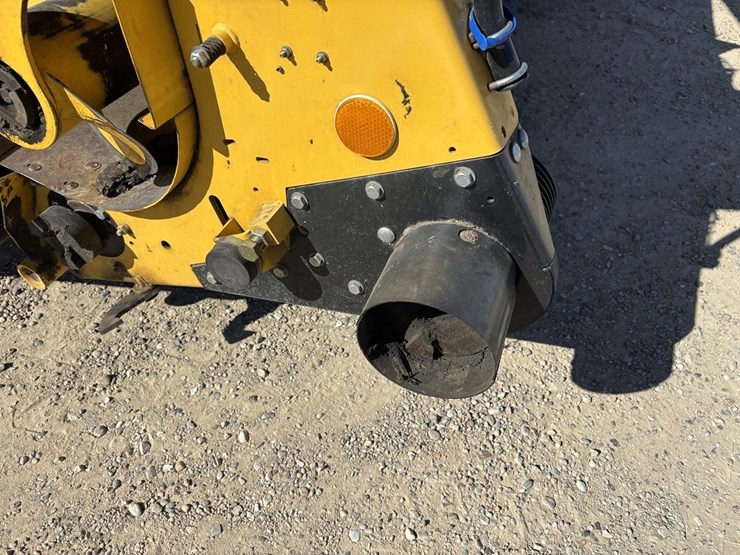 2014-new-holland-9800f-12r30"-corn-head-image-29